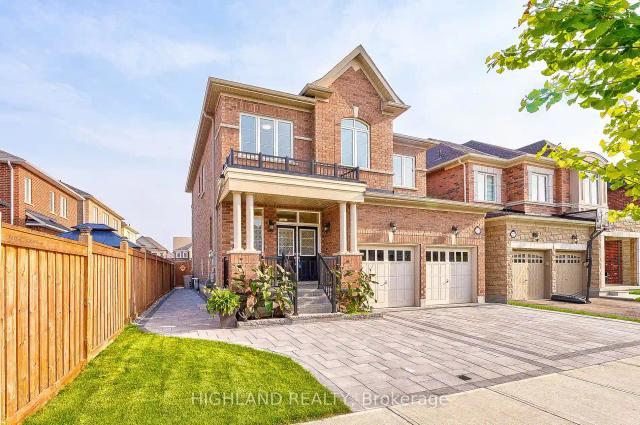 213 Camellia Cres