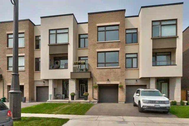 171 Squire Cres