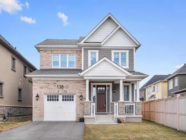 138 Camellia Cres